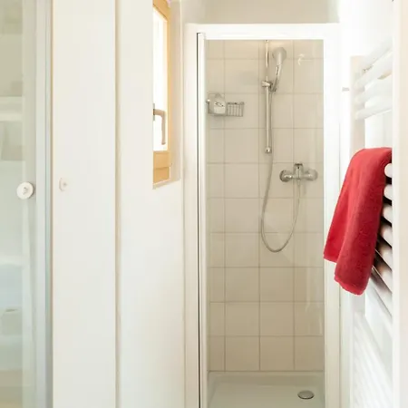 Apartment Chesa Flurigna First Floor *